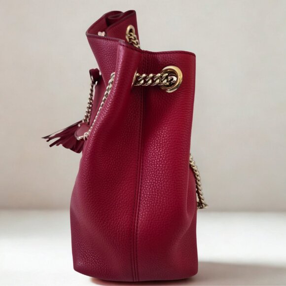 Pebbled Calfskin Medium Soho Chain Shoulder Bag Red - Picture 2 of 11